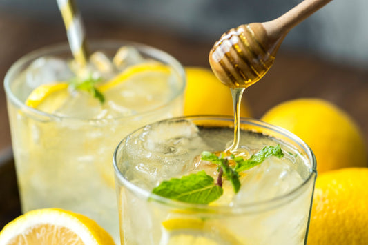 3 Cocktailrezepte mit Honig für Ihre Geschmacksexplosion